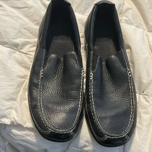 Black Rockport loafers
